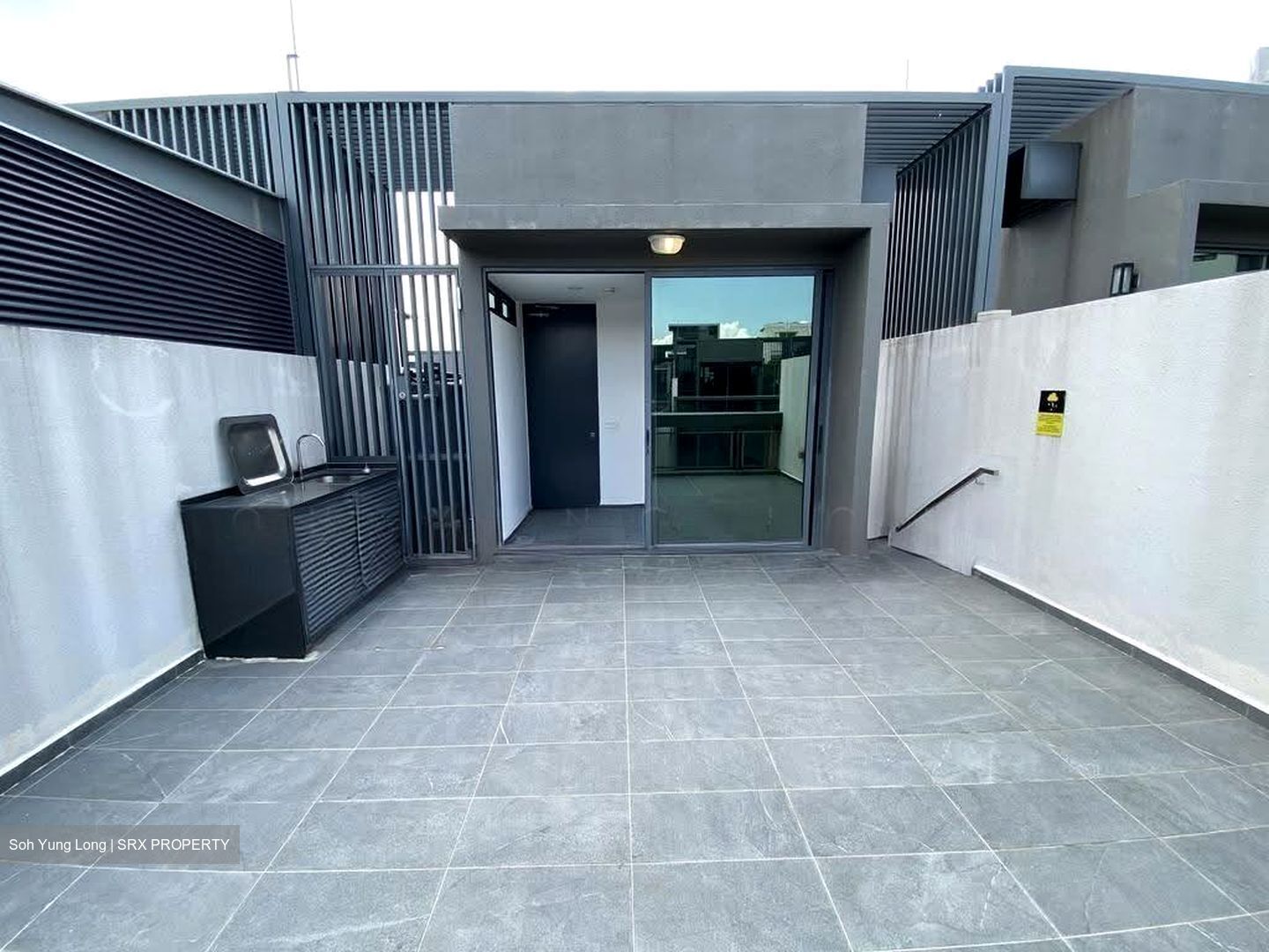 Belgravia Green (D28), Terrace #639535161